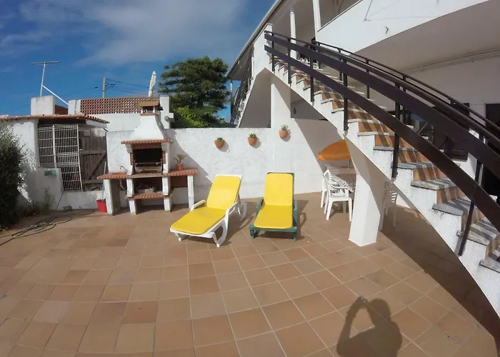 Semesterbostad Stella's House Nazaré